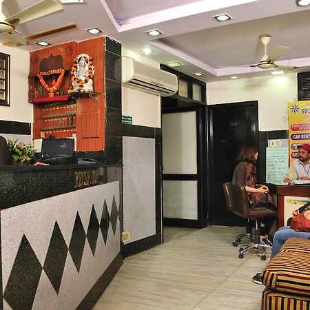 Hotel Star Palace New Delhi Extérieur photo