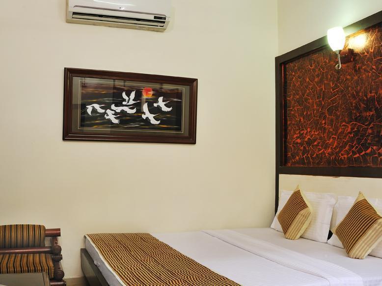 Hotel Star Palace New Delhi Extérieur photo