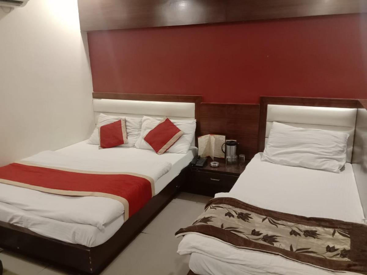 Hotel Star Palace New Delhi Extérieur photo
